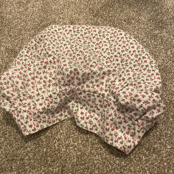 Set of 2 Surgical Bouffant caps Scrub Nurse Dog Cat Heart Roses Red Homemade hat - Picture 8 of 12